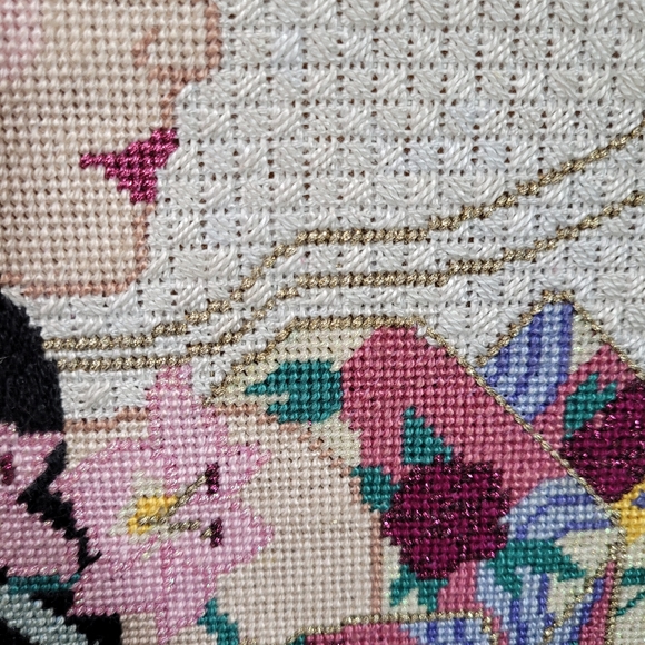 Geisha and the Moon Needlepoint Crewel Work on Handpainted Canvas - Picture 3 of 12